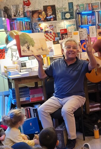 ¡CUENTACUENTOS CON ANTONIO RUBIO EL SÁBADO 3 DICIEMBRE A LAS 12 H. EN LA PUERTA DE TANNHÄUSER DE CÁCERES!